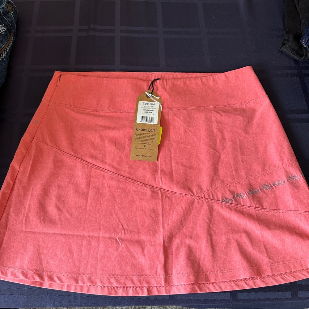Resale Opportunity! Alp-n-Rock Bundle of 3 Items